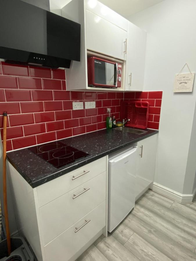 Comfortable - Cosy - Budget Studios In City Center London Exterior photo