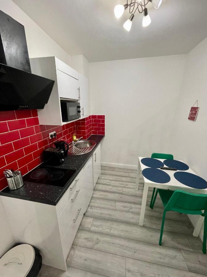 Comfortable - Cosy - Budget Studios In City Center London Exterior photo