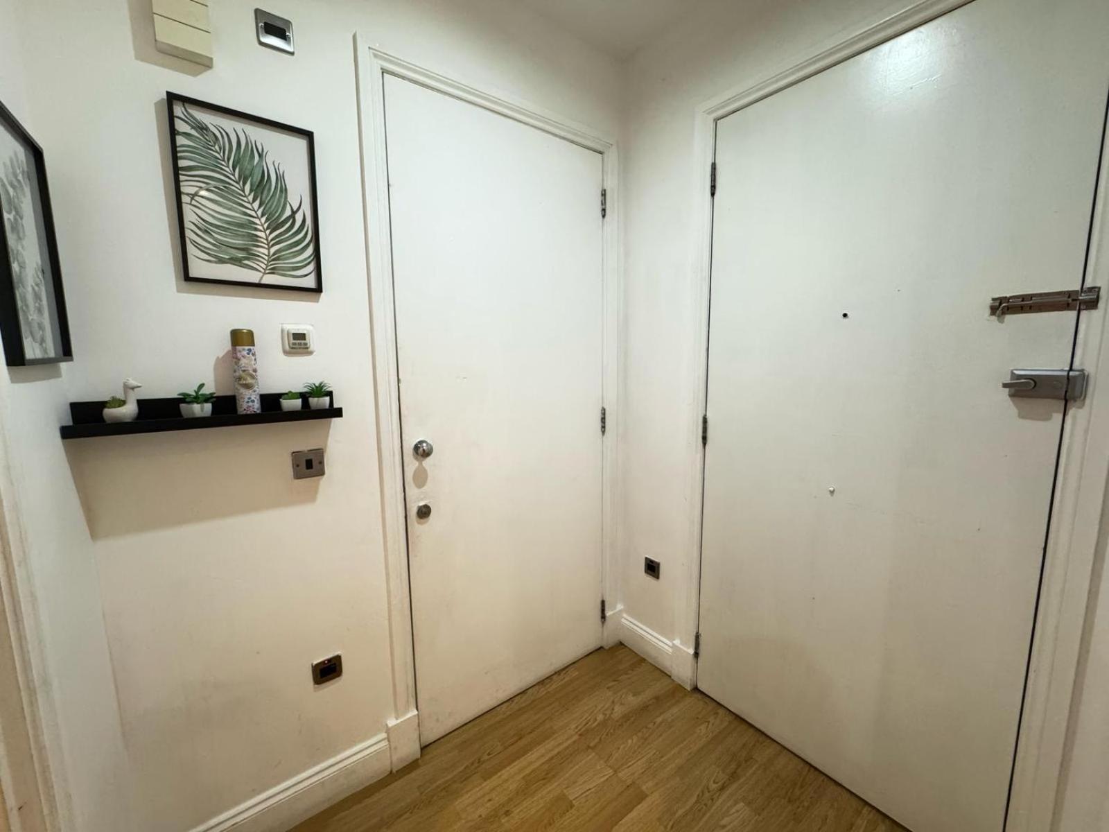 Comfortable - Cosy - Budget Studios In City Center London Exterior photo