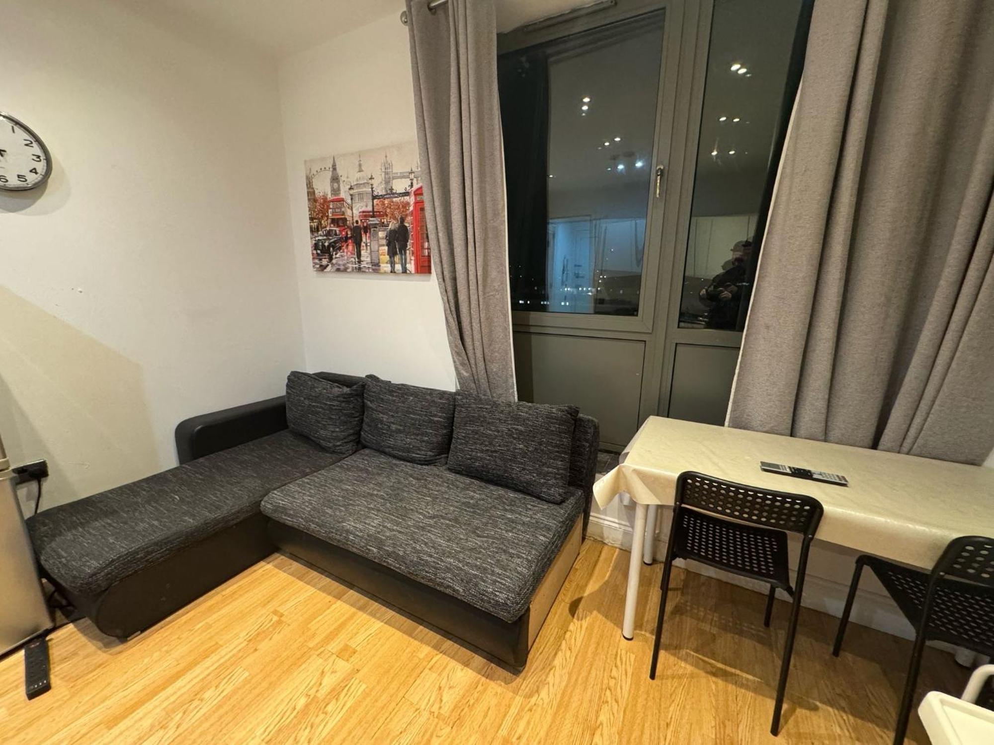 Comfortable - Cosy - Budget Studios In City Center London Exterior photo
